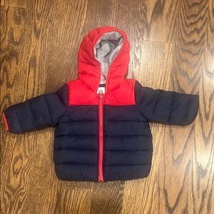 New Gap Red and Navy Hooded Puffer Jacket